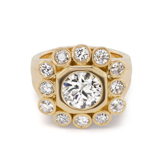 One-of-a-Kind Wildflower Ring with Round Diamond and Round Diamond Petals