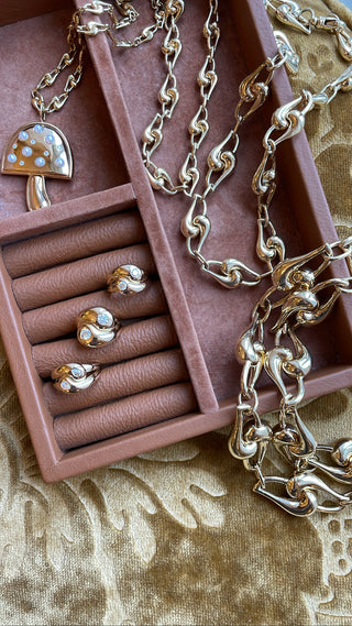 Mini Knot Ring with Diamond Rounds - SIZE 4 & 6