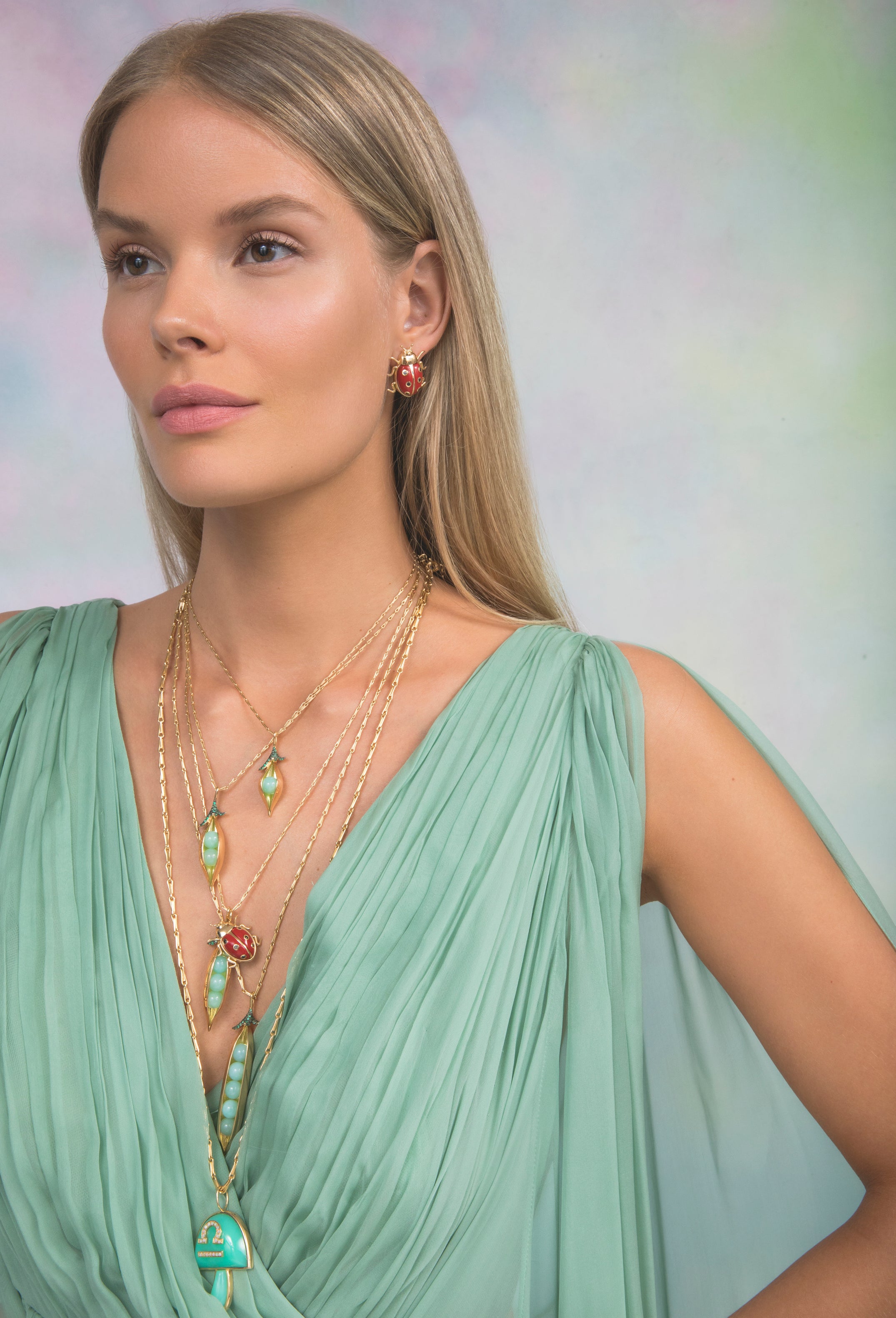 Sweet Peas Pendant with One Pea – Brent Neale