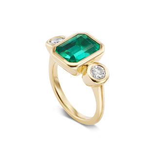 One-of-a-Kind Pillow Ring with Emerald and Round Diamond Sides