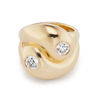 Knot Ring with 2 Diamond Rounds